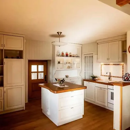 Luxurious Chateau Asa In Vila