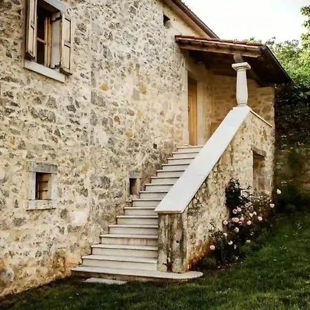 Luxurious Chateau Asa In 別荘 Sežana
