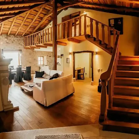 Luxurious Chateau Asa In *