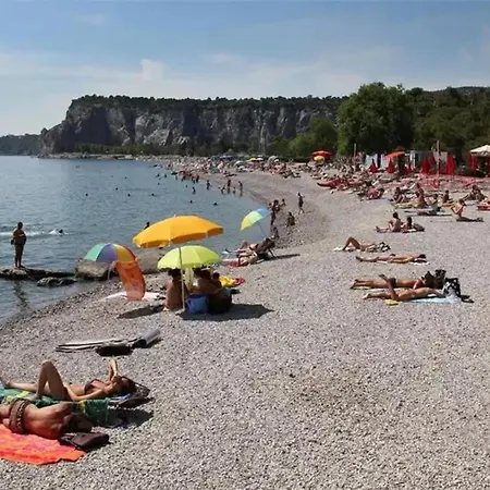 Luxurious Chateau Asa In * Сезана